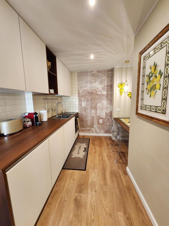 Charming Stay In Roma - Luxury Holiday Apartment ภายนอก รูปภาพ